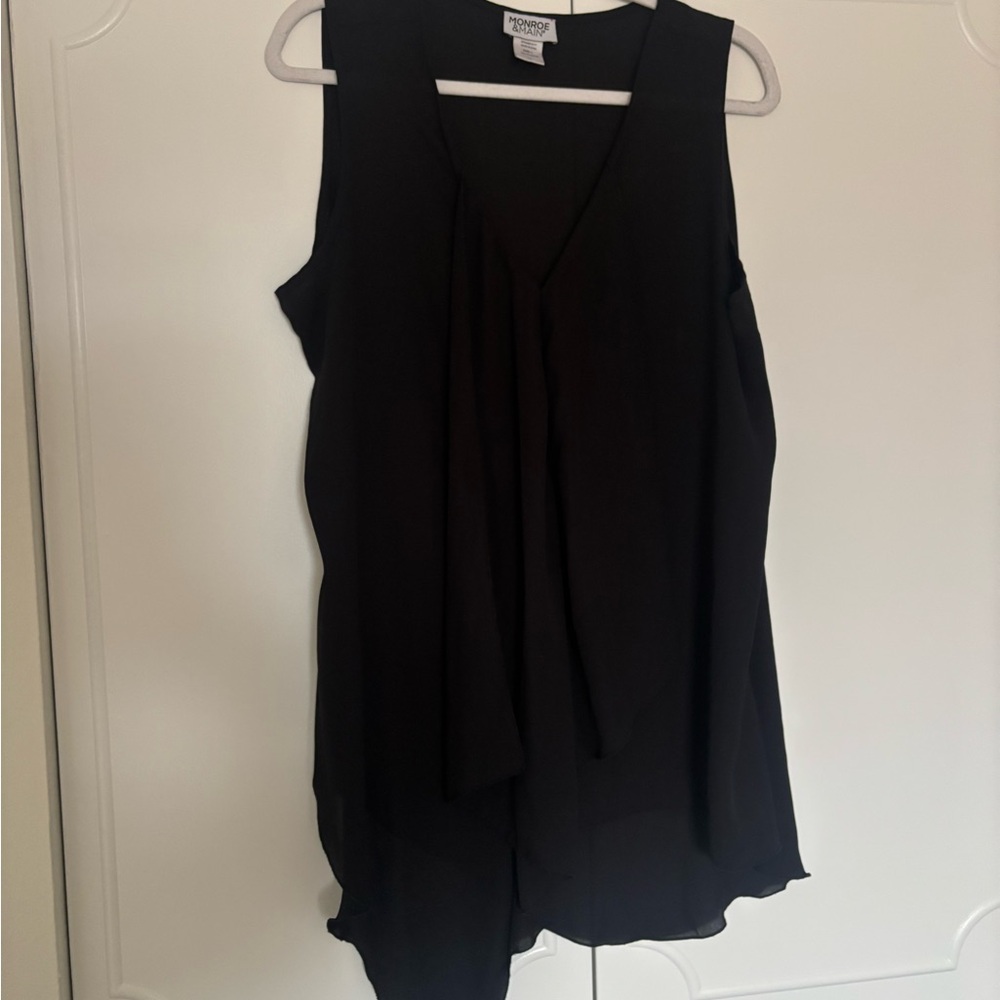 Monroe & Main Black V-Neck Blouse